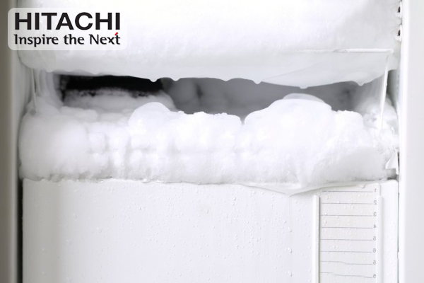 tủ lạnh Hitachi bị đóng tuyết là bị sao
