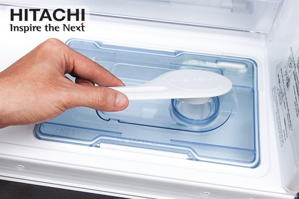 xử lý tủ lạnh Hitachi không bơm nước làm đá